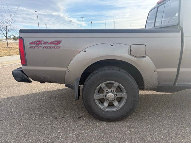 2004 Nissan Frontier XE-V6