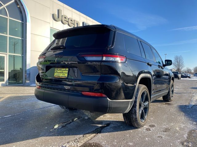2024 Jeep Grand Cherokee L Altitude X - Diamond Black Crystal Pearlcoat exterior view 5