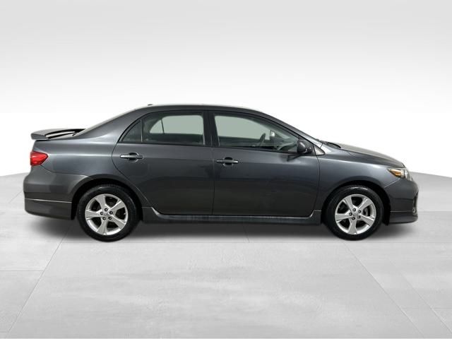 2012 Toyota Corolla S 4