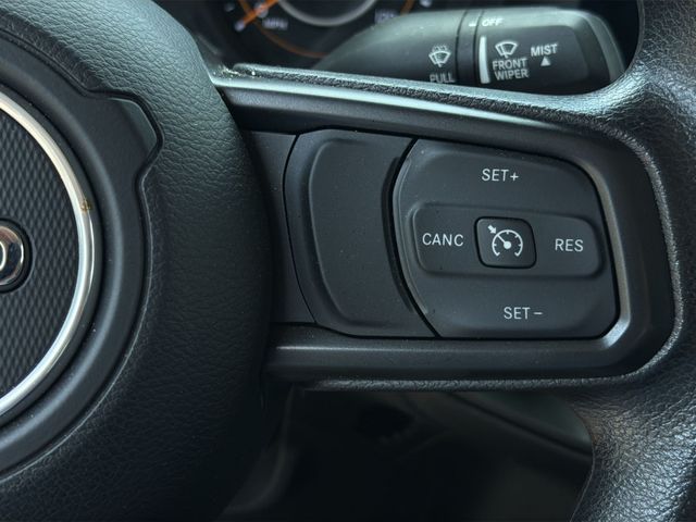 Used 2024 Gray Jeep Nighthawk image 30