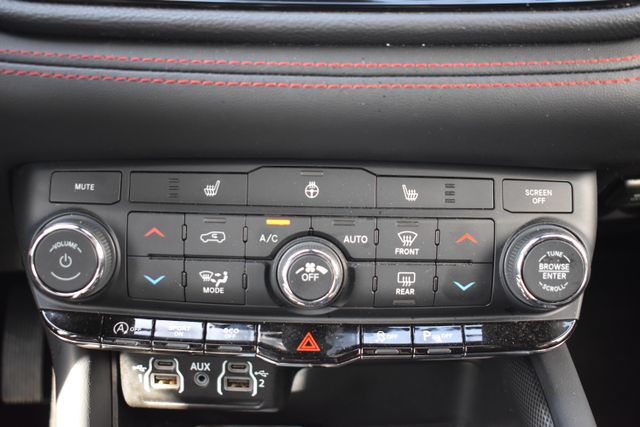 Used 2025 Dodge Durango SUV