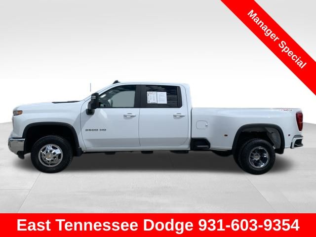 2024 Chevrolet Silverado 3500HD LT photo