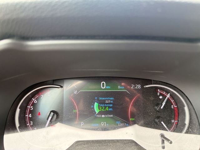 Used 2023 Green Toyota XLE image 17