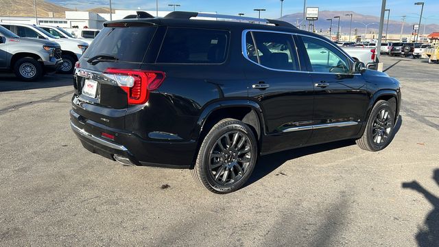 2023 GMC Acadia Denali 3