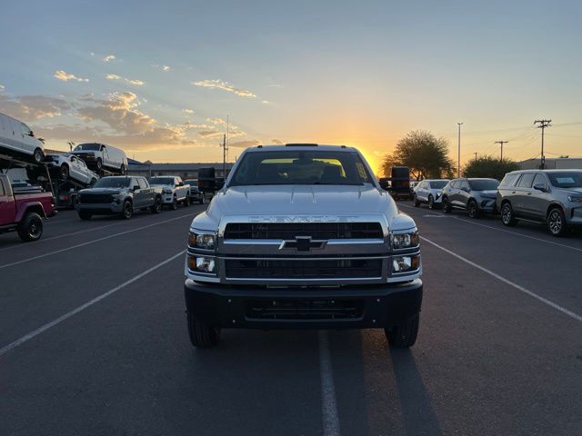 2024 Chevrolet Silverado 5500HD 84" CA Work Truck 11