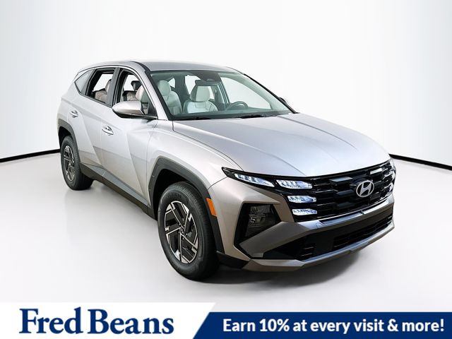Shimmering Silver 2026 Hyundai Tucson Hybrid Blue AWD SUV / Crossover All-Wheel Drive 6-Speed Automatic