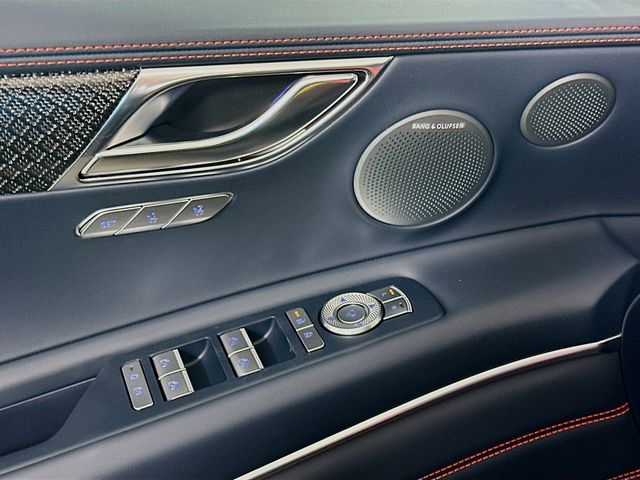 Thumbnail: 2026 Genesis GV80 - 20