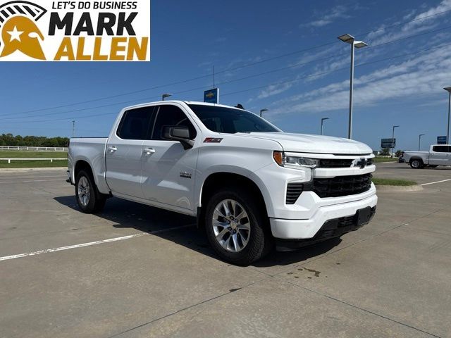 Summit White 2022 Chevrolet Silverado 1500 Pickup Truck Four-Wheel Drive Automatic
