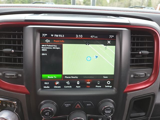 View vehicle photo 7