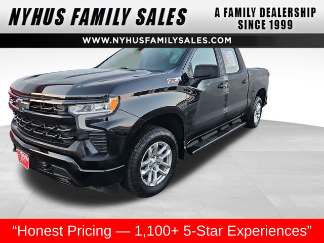 2022 Chevrolet Silverado 1500 RST Crew Cab 4WD