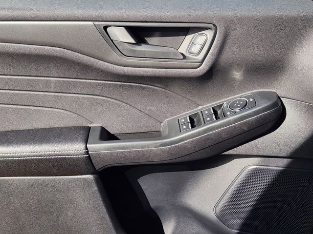 2025 Ford Escape Active photo