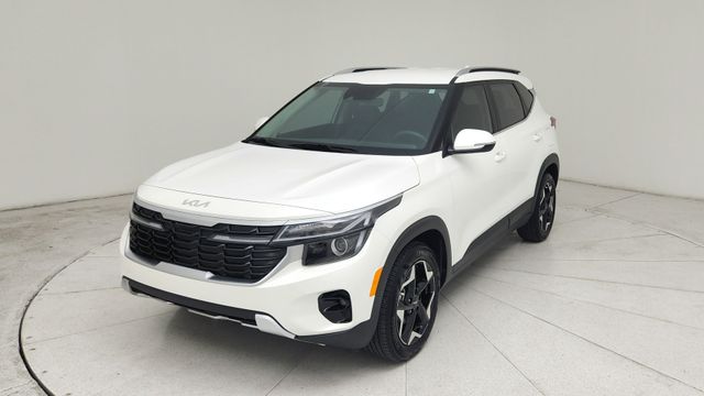 2024 Kia Seltos EX White at Community Kia