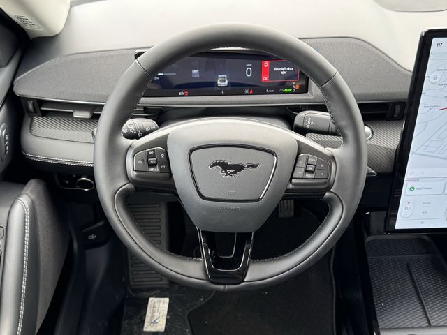 New 2026 Black Ford Select image 14