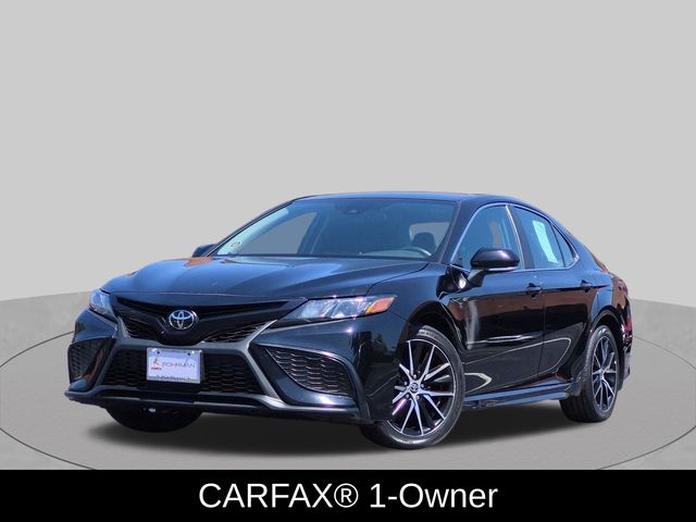 Midnight Black Metallic 2024 Toyota Camry Sedan Front-Wheel Drive 8-Speed Automatic