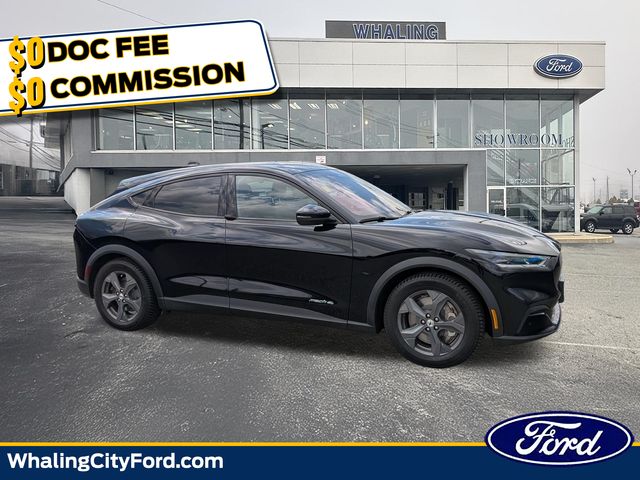 2021 Ford Mustang-Mach-e Select's photo