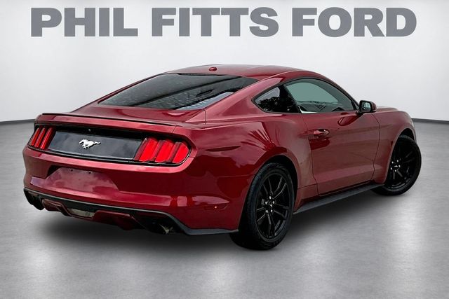 2016 Ford Mustang EcoBoost Premium - 5