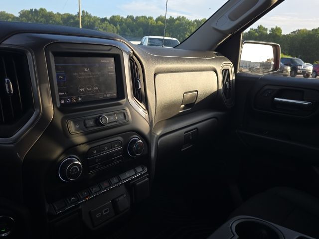 2026 Chevrolet Silverado 1500 Custom Trail Boss:C02729