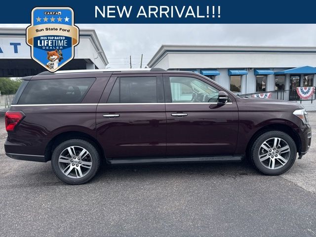 Jewel Red Metallic Tinted Clearcoat 2023 Ford Expedition MAX Limited RWD SUV / Crossover 4X2 Automatic