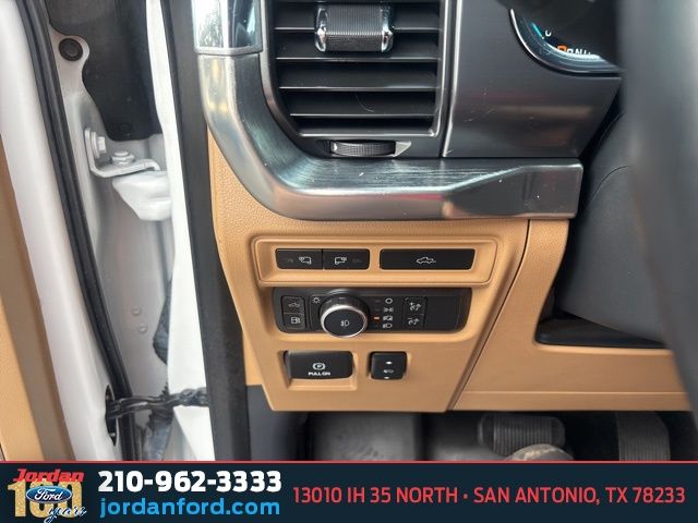 Used Car 2021 Ford F-150  Lariat For Sale Under $40,000 In San Antonio, Texas