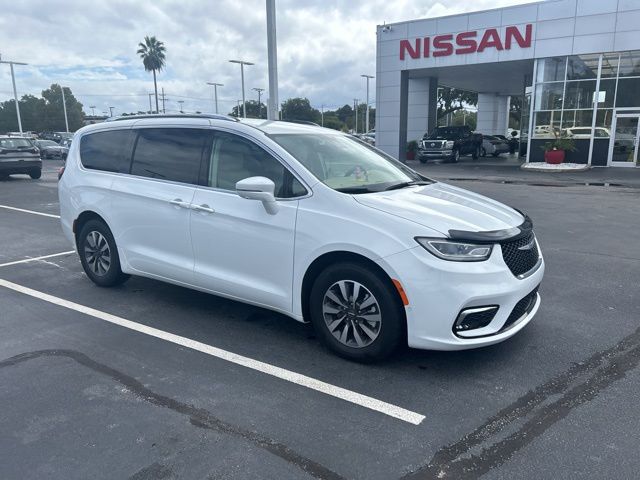 2021 Chrysler Pacifica Hybrid Touring L 8