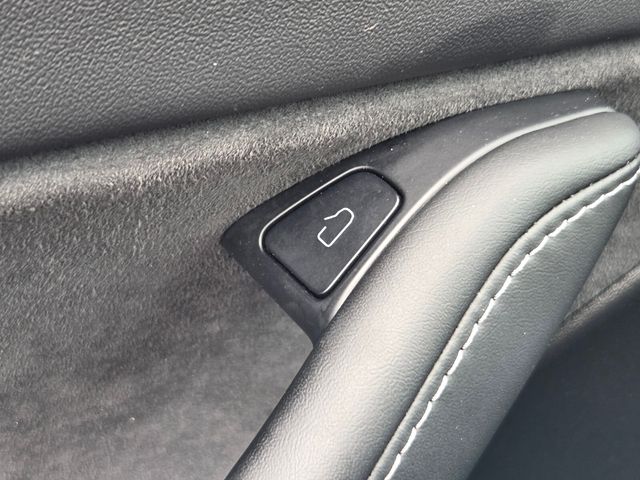 Used 2022 Tesla Model Y SUV