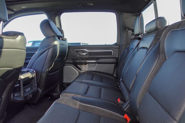 1500 Crew Cab Laramie