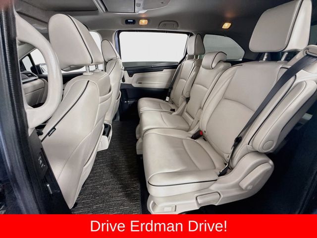 Used 2025 Honda Odyssey Van