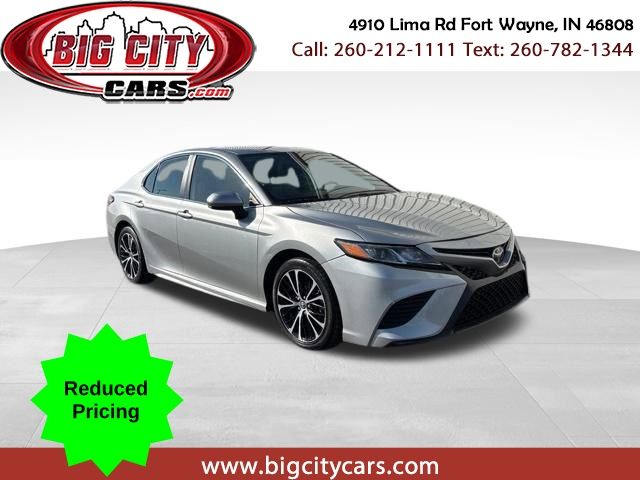 2020 Toyota Camry SE FWD