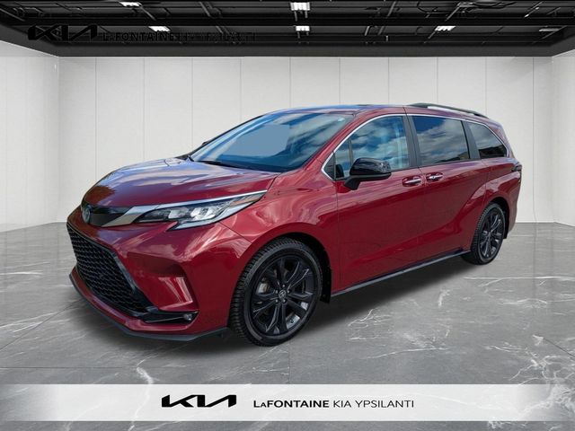 2023 Toyota Sienna XSE