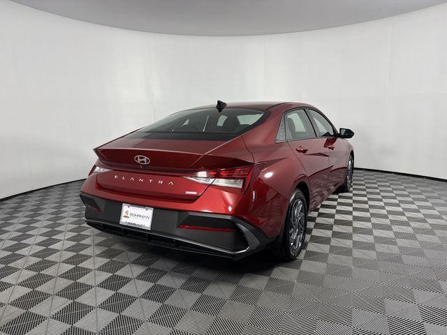 New 2025 Hyundai Elantra Hybrid For Sale in Indianapolis, IN