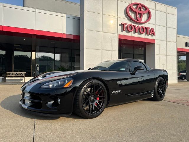 Viper Black 2006 Dodge Viper Coupe Rear-Wheel Drive 6-Speed Manual
