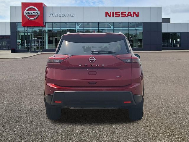 Used 2025 Nissan Rogue SUV