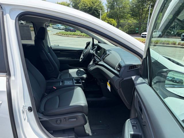 new 2026 Honda Odyssey car, priced at $43,833