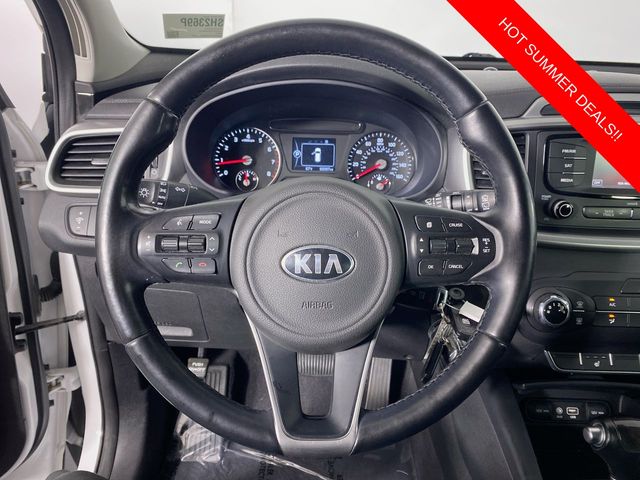 2016 Kia Sorento LX 12