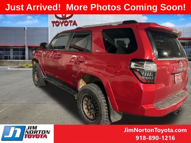 2020 Toyota 4Runner SR5 6