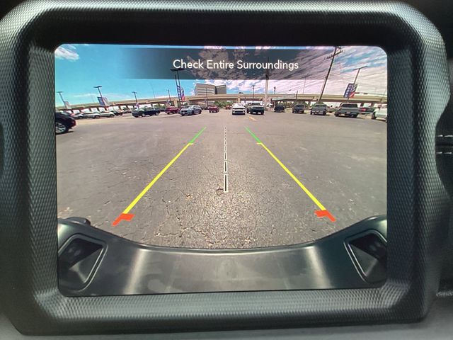 Used Car 2023 Jeep Gladiator  Overland For Sale Under $35,000 In San Antonio, Texas