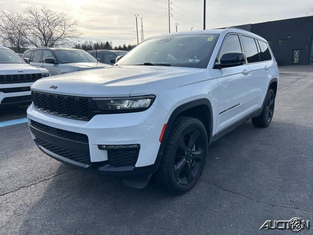 Bright White Clearcoat 2023 Jeep Grand Cherokee L Limited 4WD SUV / Crossover Four-Wheel Drive 8-Speed Automatic