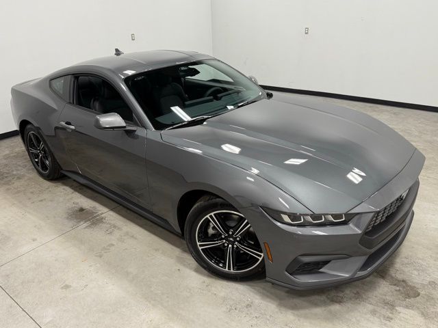 2025 Ford Mustang EcoBoost photo
