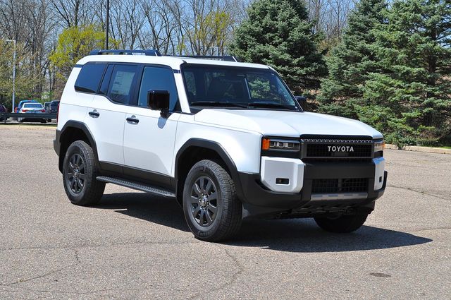 Wind Chill Prl 2026 Toyota Land Cruiser 4WD SUV / Crossover Four-Wheel Drive 8-Speed Automatic