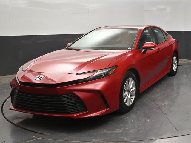 2025 Toyota Camry LE FWD