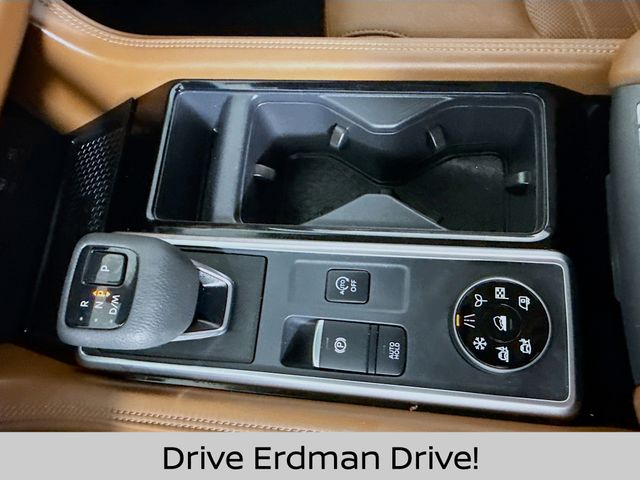 Used 2025 Nissan Pathfinder SUV