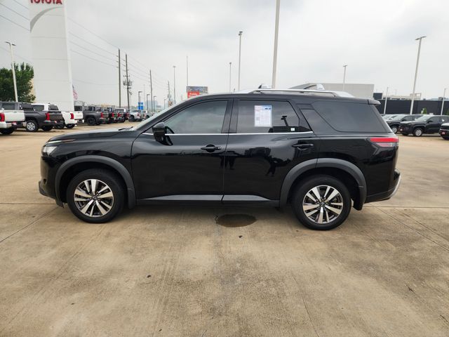 2023 Nissan Pathfinder SL Black at South Houston Nissan