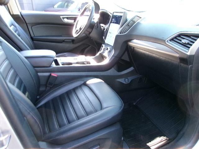 used 2024 Ford Edge car, priced at $29,996