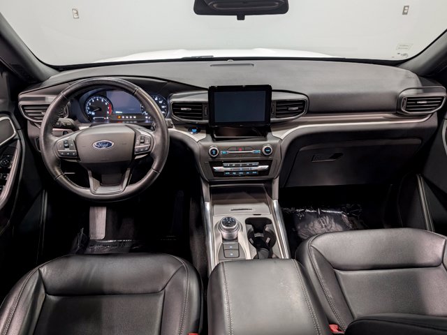 Used 2020 White Ford XLT image 29