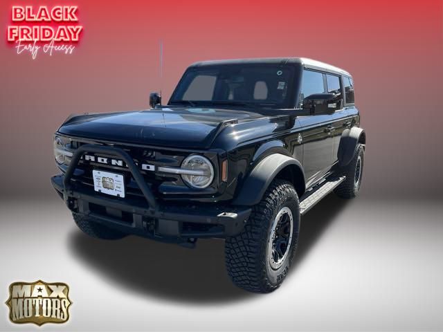 2024 Ford Bronco Outer Banks 3