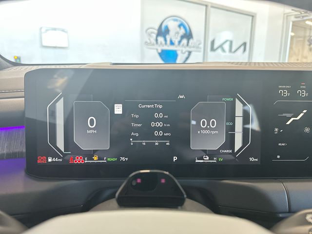 New 2027 White Kia X-Line SX Prestige image 12