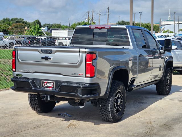 2025 Chevrolet Silverado 2500HD ZR2 - 6