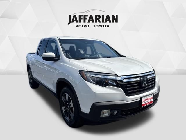 Platinum White Pearl 2020 Honda Ridgeline Pickup Truck All-Wheel Drive 9-Speed Automatic