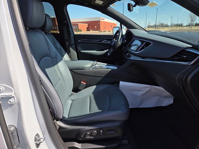 2023 Buick Enclave Premium