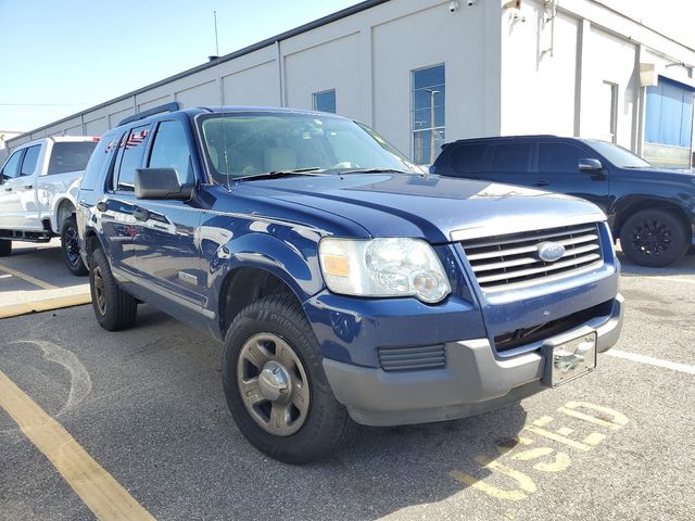 2015 Ford Explorer Sport 2